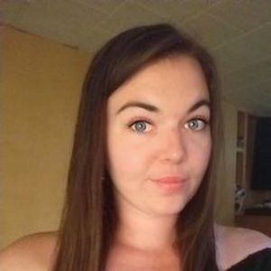 Meet your Posher, Devan